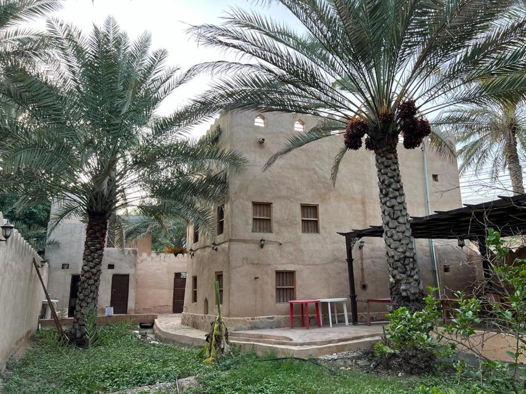 Bait Al Mall Heritage Inn Al Ḩamrāʼ Exterior foto